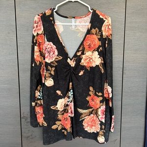 Piphany long sleeve v-neck top